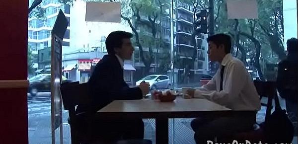  Twink co-workers get laid after coffee